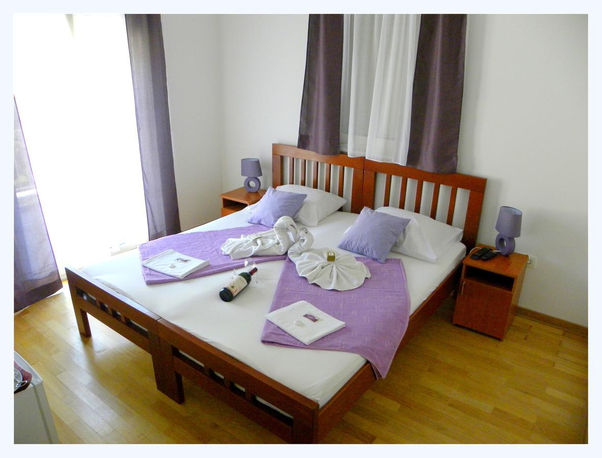 Guesthouse Maslina Будва Екстер'єр фото